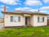 https://images.listonce.com.au/custom/160x/listings/36-roland-avenue-strathmore-vic-3041/037/00848037_img_02.jpg?Wi6DjjowDvw