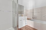 https://images.listonce.com.au/custom/160x/listings/36-roslyn-street-strathmore-vic-3041/330/01506330_img_13.jpg?aB5lU8w8XaY
