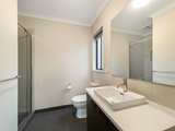 https://images.listonce.com.au/custom/160x/listings/36-spirit-crescent-armstrong-creek-vic-3217/915/01611915_img_09.jpg?9G6OSgKBKQU