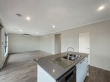 https://images.listonce.com.au/custom/160x/listings/36-spirit-crescent-armstrong-creek-vic-3217/915/01611915_img_12.jpg?8Q-oekDNn5o