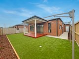 https://images.listonce.com.au/custom/160x/listings/36-spirit-crescent-armstrong-creek-vic-3217/915/01611915_img_14.jpg?HBRdR2bK_XM