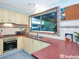 https://images.listonce.com.au/custom/160x/listings/36-station-street-coldstream-vic-3770/520/01526520_img_05.jpg?yNyrJxbIO9c