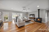 https://images.listonce.com.au/custom/160x/listings/36-walkers-road-woodend-vic-3442/057/01887057_img_10.jpg?5VJPtjjuL-o
