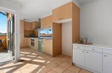 https://images.listonce.com.au/custom/160x/listings/362-collins-street-mentone-vic-3194/953/01967953_img_10.jpg?iez9B7fgLWM