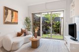 https://images.listonce.com.au/custom/160x/listings/364-faraday-road-croydon-south-vic-3136/296/01990296_img_06.jpg?n-uz4-WcGPo