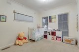 https://images.listonce.com.au/custom/160x/listings/365-springvale-road-forest-hill-vic-3131/854/00311854_img_08.jpg?IloYKuHVSAs