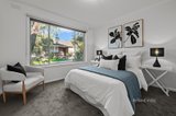 https://images.listonce.com.au/custom/160x/listings/366-warrien-road-croydon-north-vic-3136/784/01523784_img_10.jpg?nXamNO1c98k