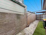 https://images.listonce.com.au/custom/160x/listings/367-heytesbury-street-herne-hill-vic-3218/769/01907769_img_06.jpg?FJvGdpoi5Zg