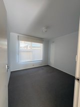 https://images.listonce.com.au/custom/160x/listings/367-heytesbury-street-herne-hill-vic-3218/769/01907769_img_07.jpg?hQ4b0MRfsCw
