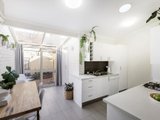 https://images.listonce.com.au/custom/160x/listings/368-toorak-road-south-yarra-vic-3141/317/00959317_img_02.jpg?VKuF0lTYW7w