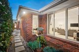 https://images.listonce.com.au/custom/160x/listings/36a-greendale-road-doncaster-east-vic-3109/808/00708808_img_09.jpg?cJ1A6mH64d0