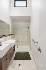 https://images.listonce.com.au/custom/160x/listings/36a-hotham-street-collingwood-vic-3066/067/01988067_img_10.jpg?vfArIxDqDPM