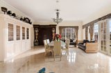 https://images.listonce.com.au/custom/160x/listings/37-39-bournian-avenue-strathmore-vic-3041/593/01748593_img_10.jpg?z-y8ZvYR9Pc