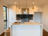 https://images.listonce.com.au/custom/160x/listings/37-9-aranga-crescent-donvale-vic-3111/406/01017406_img_04.jpg?YT4iVUXaobs