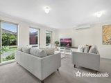 https://images.listonce.com.au/custom/160x/listings/37-9-vernon-street-croydon-vic-3136/949/01525949_img_02.jpg?rLCbMUCL8tk