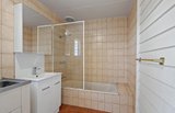 https://images.listonce.com.au/custom/160x/listings/37-albert-hill-road-lilydale-vic-3140/809/01736809_img_03.jpg?gpzPILTZUa4