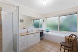 https://images.listonce.com.au/custom/160x/listings/37-amersham-drive-warrandyte-vic-3113/950/00933950_img_12.jpg?SxBgbV7OjKs