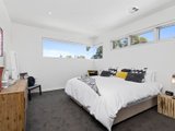 https://images.listonce.com.au/custom/160x/listings/37-anzac-crescent-williamstown-vic-3016/713/01203713_img_08.jpg?4GGl-fGNlsw