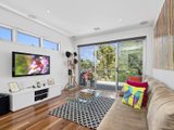 https://images.listonce.com.au/custom/160x/listings/37-anzac-crescent-williamstown-vic-3016/713/01203713_img_12.jpg?Y7hDL5dOfUM