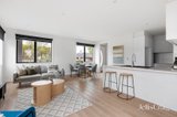 https://images.listonce.com.au/custom/160x/listings/37-barbara-street-moorabbin-vic-3189/595/01981595_img_04.jpg?FCs7IhIW1dc