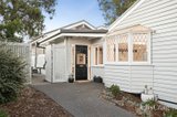 https://images.listonce.com.au/custom/160x/listings/37-bemboka-road-warranwood-vic-3134/584/01847584_img_15.jpg?xaW--kTl40Q