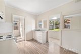 https://images.listonce.com.au/custom/160x/listings/37-bennett-street-forest-hill-vic-3131/605/01972605_img_04.jpg?A0qtY4LzEuE