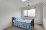 https://images.listonce.com.au/custom/160x/listings/37-bloom-avenue-wantirna-south-vic-3152/785/00365785_img_06.jpg?TyPu1LWX5Go