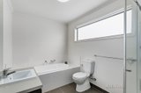 https://images.listonce.com.au/custom/160x/listings/37-bloom-avenue-wantirna-south-vic-3152/785/00365785_img_08.jpg?eiejIZivTIE