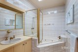 https://images.listonce.com.au/custom/160x/listings/37-celia-street-bentleigh-east-vic-3165/591/01809591_img_07.jpg?NOupChHLt8o