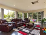 https://images.listonce.com.au/custom/160x/listings/37-chester-street-lilydale-vic-3140/639/01524639_img_02.jpg?crtWntYvsdA