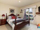 https://images.listonce.com.au/custom/160x/listings/37-chester-street-lilydale-vic-3140/639/01524639_img_08.jpg?8hJcQdlNYs4