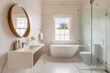 https://images.listonce.com.au/custom/160x/listings/37-dalgety-street-st-kilda-vic-3182/159/01970159_img_19.jpg?bfr8AxezjOg