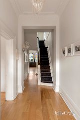 https://images.listonce.com.au/custom/160x/listings/37-dalgety-street-st-kilda-vic-3182/159/01970159_img_27.jpg?HGrncCKHYoc
