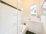https://images.listonce.com.au/custom/160x/listings/37-durham-road-surrey-hills-vic-3127/794/01683794_img_08.jpg?oKMJMZqukFE