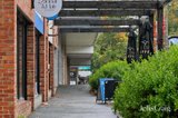 https://images.listonce.com.au/custom/160x/listings/37-elamo-road-healesville-vic-3777/909/01988909_img_09.jpg?ofk9RFahBO4