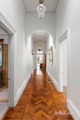 https://images.listonce.com.au/custom/160x/listings/37-fernhurst-grove-kew-vic-3101/592/01765592_img_08.jpg?uW7CrIVum78