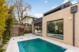 https://images.listonce.com.au/custom/160x/listings/37-flower-street-essendon-vic-3040/808/01815808_img_17.jpg?IC0OXbQI0Yo