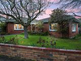 https://images.listonce.com.au/custom/160x/listings/37-glenbervie-road-strathmore-vic-3041/389/00847389_img_01.jpg?vQEFgT7kedM
