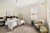 https://images.listonce.com.au/custom/160x/listings/37-glenroy-road-hawthorn-vic-3122/991/01810991_img_07.jpg?zl2snJjoXA8