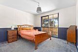 https://images.listonce.com.au/custom/160x/listings/37-grenville-street-daylesford-vic-3460/204/01011204_img_05.jpg?MfMuxV2PXkc