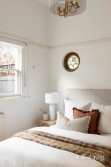 https://images.listonce.com.au/custom/160x/listings/37-harold-street-middle-park-vic-3206/925/01813925_img_12.jpg?BcnS5OlMwSY