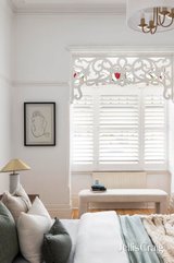 https://images.listonce.com.au/custom/160x/listings/37-harold-street-middle-park-vic-3206/925/01813925_img_18.jpg?_jYopAyhIWY