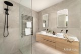 https://images.listonce.com.au/custom/160x/listings/37-hogarths-road-buninyong-vic-3357/077/01815077_img_19.jpg?FAATGV3C0es