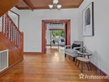 https://images.listonce.com.au/custom/160x/listings/37-jarvis-ave-croydon-vic-3136/986/01525986_img_08.jpg?YEHhbawGgts