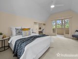 https://images.listonce.com.au/custom/160x/listings/37-jarvis-ave-croydon-vic-3136/986/01525986_img_16.jpg?DFK1oLwwDrs