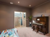 https://images.listonce.com.au/custom/160x/listings/37-larbert-road-mooroolbark-vic-3138/336/01524336_img_04.jpg?ckyRHhTb_74