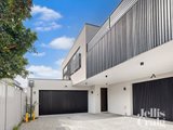 https://images.listonce.com.au/custom/160x/listings/37-larman-street-bentleigh-east-vic-3165/965/01572965_img_16.jpg?XsGqM7tb4BQ