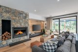 https://images.listonce.com.au/custom/160x/listings/37-lavender-park-road-eltham-vic-3095/985/01035985_img_10.jpg?JaU7mQxcnUo