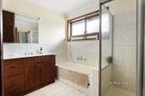 https://images.listonce.com.au/custom/160x/listings/37-lorimer-road-wattle-glen-vic-3096/357/01592357_img_11.jpg?F0wG5BRn2TE