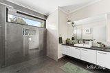 https://images.listonce.com.au/custom/160x/listings/37-majestic-way-winter-valley-vic-3358/729/01810729_img_10.jpg?cKVmWpRJ0zw